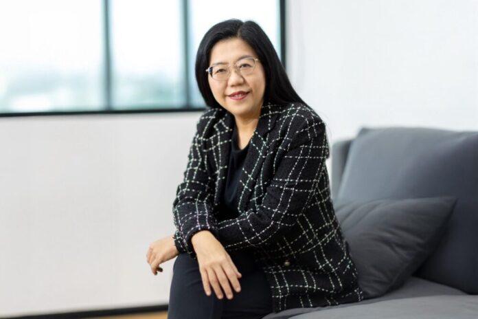 คุณดวงดาว มหะนาวานนท์
